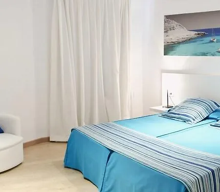 Capri Szálloda 3*