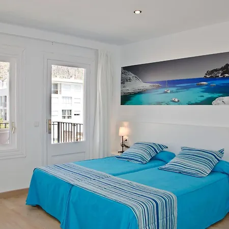 Capri 3* Порт-де-Польєнса