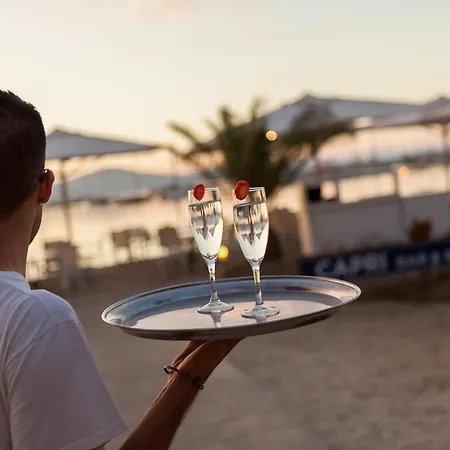 Capri Готель 3*