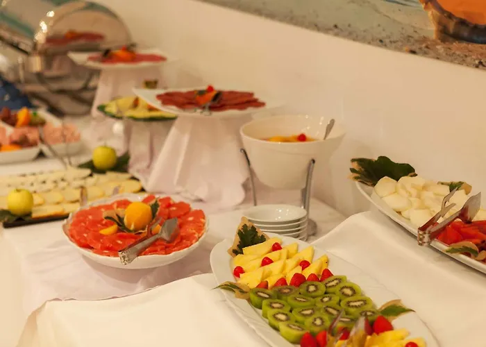 Capri Готель 3*