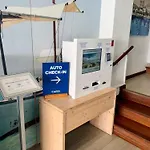 Capri 포엔샤 항구