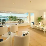 Capri 3* 포엔샤 항구