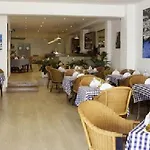 Capri Hotel
