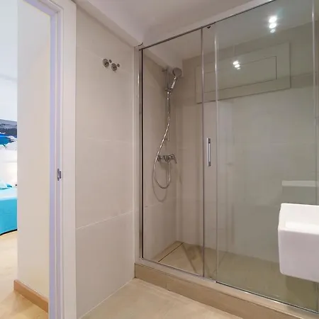 Capri Szálloda 3*