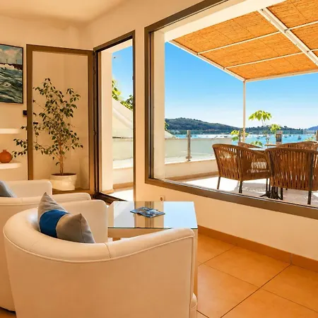 Hotel Capri 3*