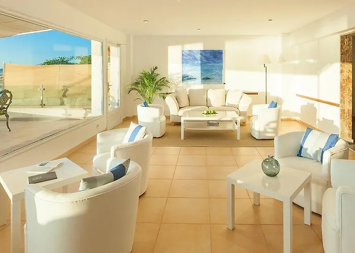 Capri מלון פורט דה פולנסה