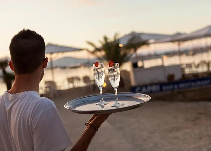 Capri Ξενοδοχείο 3*